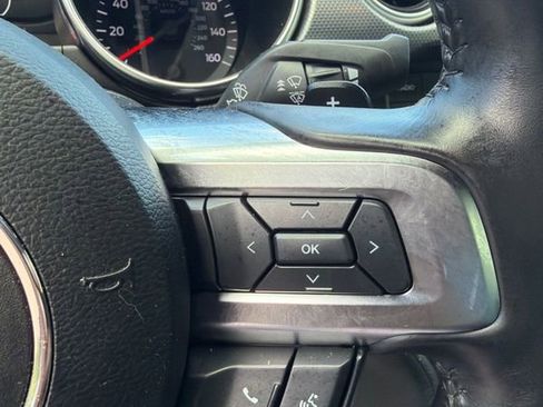 Used 2022 Ford Mustang GT w/ Black Accent Package RWD image 19