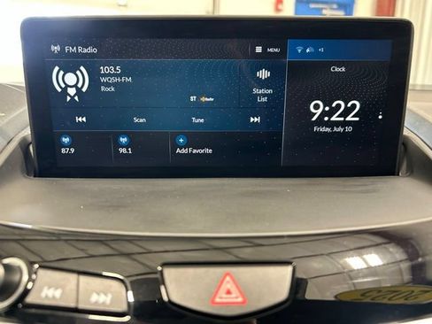 Used 2025 Acura RDX SH-AWD image 30