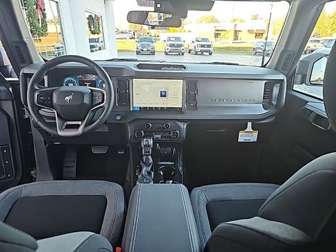 New 2025 Ford Bronco Big Bend image 12