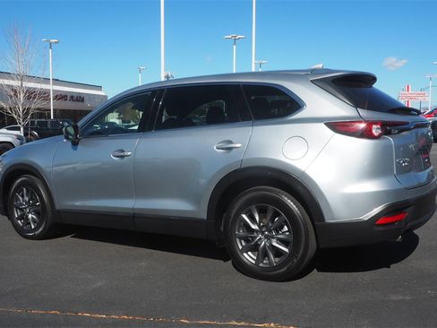 Used 2022 MAZDA CX-9 Touring image 7