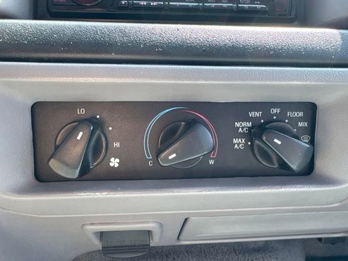 Used 1997 Ford F250 2WD Crew Cab Heavy Duty image 13