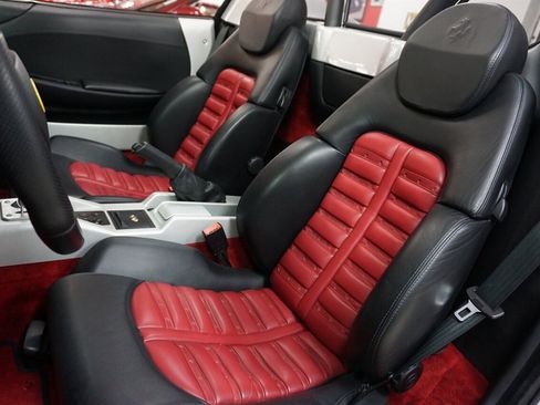 Used 2000 Ferrari 360 Spider image 11