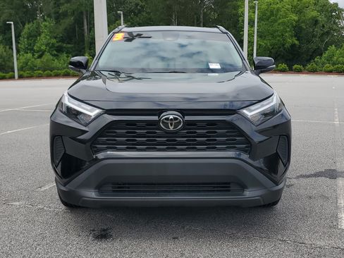 Used 2023 Toyota RAV4 XLE w/ Convenience Package FWD image 2