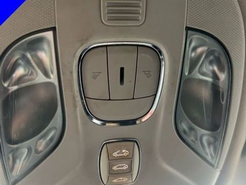 Used 2018 Jeep Compass Latitude w/ Popular Equipment Group image 18