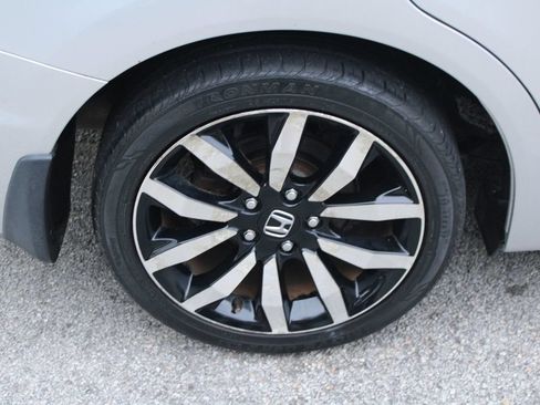 Used 2015 Honda Civic EX-L image 32