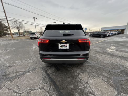 Used 2026 Chevrolet Equinox LT w/ Convenience Package II image 33