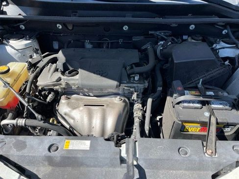 Used 2015 Toyota RAV4 Limited image 4