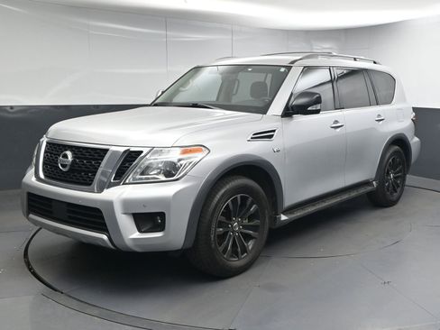 Used 2018 Nissan Armada SV w/ Driver Package image 3