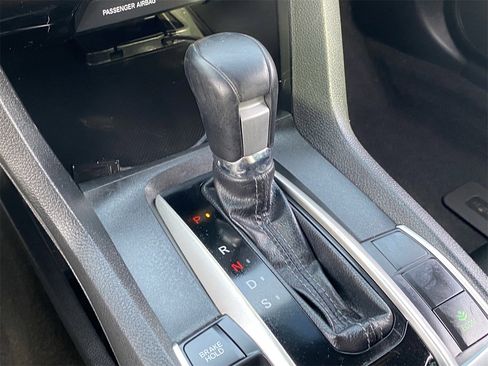Used 2019 Honda Civic Sport image 26