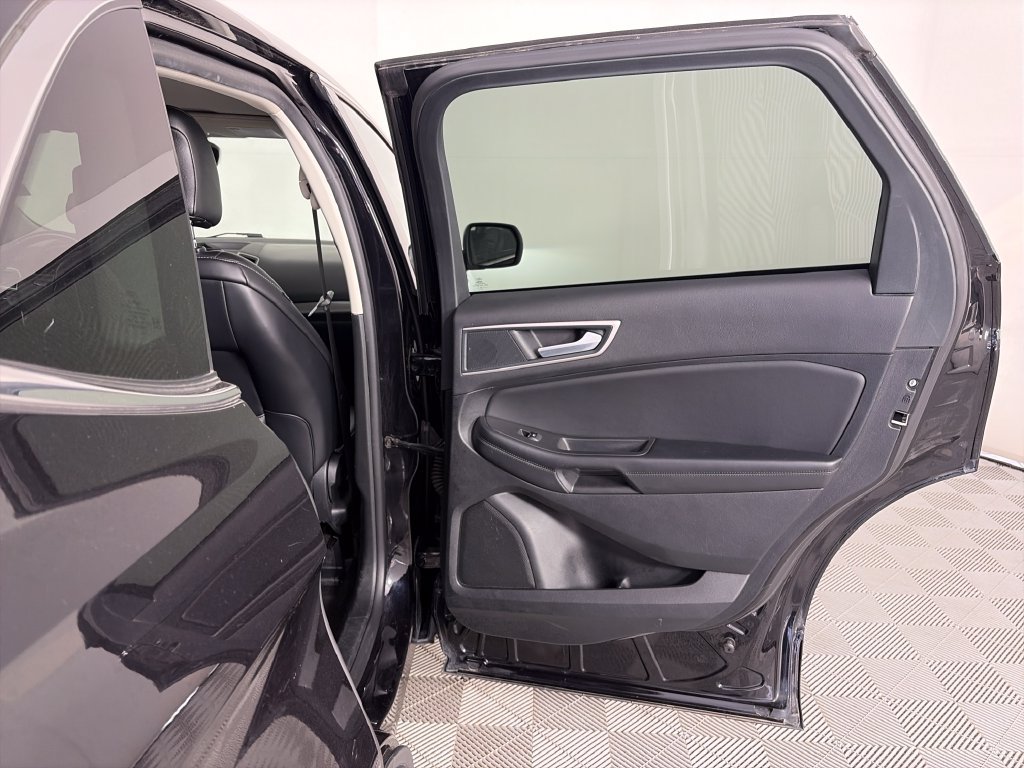Certified 2024 Ford Edge SEL AWD/4WD image 28