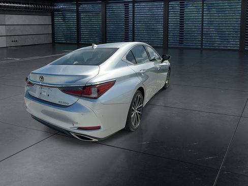 Certified 2024 Lexus ES 350 w/ Premium Package FWD image 8