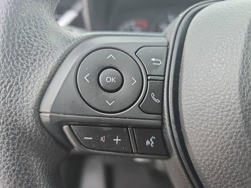 Used 2020 Toyota Corolla L image 17