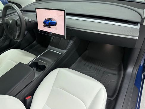 Used 2023 Tesla Model 3 Performance AWD/4WD image 13