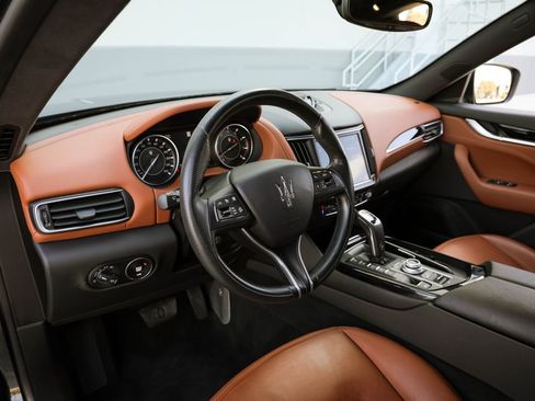 Used 2022 Maserati Levante GT image 17