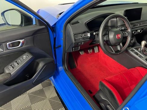 Used 2025 Honda Civic Type R image 23