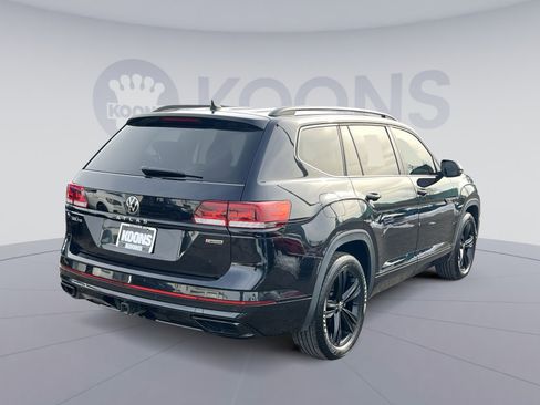 Used 2022 Volkswagen Atlas SEL R-Line image 16