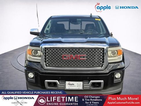 Used 2015 GMC Sierra 1500 Denali w/ Driver Alert Package AWD/4WD image 2