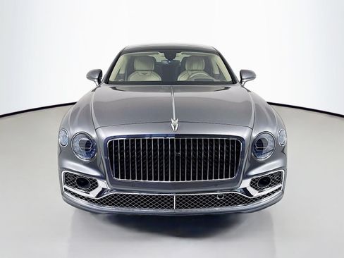 Certified 2022 Bentley Flying Spur W12 AWD/4WD image 9