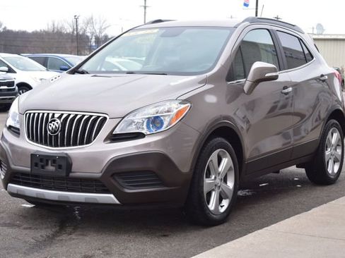 Used 2015 Buick Encore FWD image 12