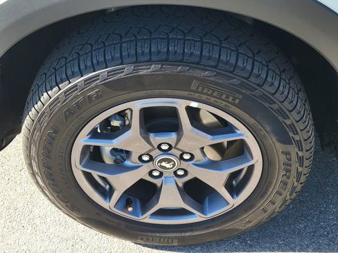 Used 2024 Ford Bronco Sport Badlands image 9