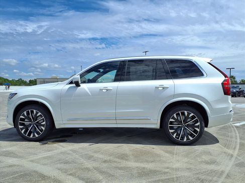 New 2026 Volvo XC90 B5 Plus image 4
