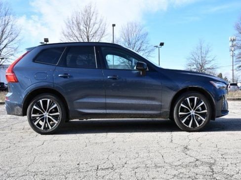 Certified 2025 Volvo XC60 B5 Plus image 8