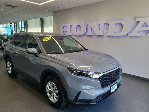 Used 2026 Honda CR-V LX image 1