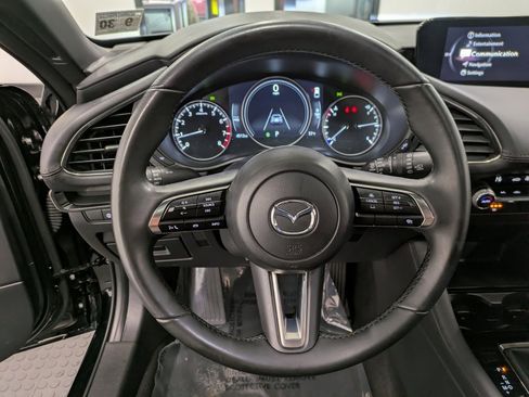 Certified 2025 MAZDA MAZDA3 s image 19
