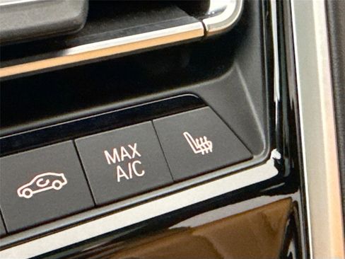 Used 2023 BMW 840i Gran Coupe w/ M Sport Professional Package image 8