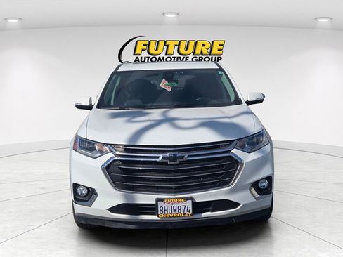 Used 2019 Chevrolet Traverse Premier image 2