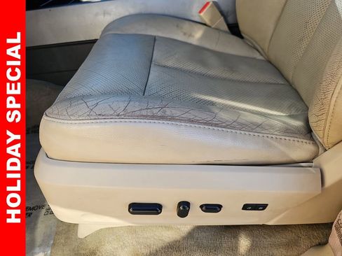 Used 2014 Ford Expedition EL XLT w/ Equipment Group 202A image 29