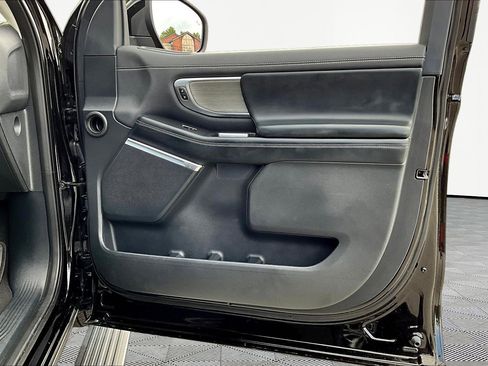 Used 2025 Ford Expedition Platinum AWD/4WD image 27
