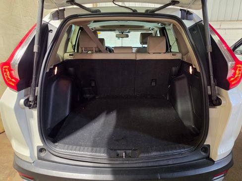 Used 2018 Honda CR-V Touring image 8