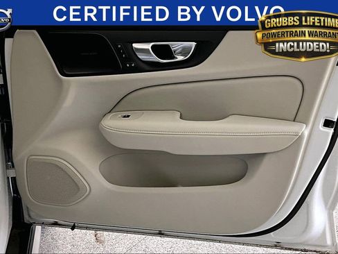 Used 2025 Volvo V60 B5 Cross Country Ultra w/ Protection Package Premier AWD/4WD image 25
