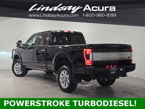 Used 2018 Ford F350 Platinum w/ Platinum Ultimate Package image 4