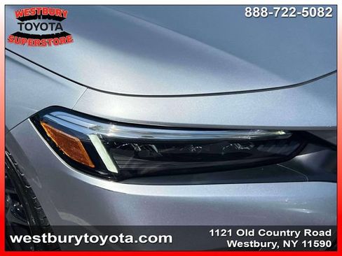 Used 2023 Honda Civic Sport image 9