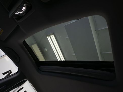 Used 2018 Honda Pilot EX-L image 24