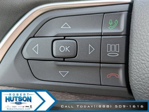 New 2026 Jeep Grand Cherokee L Limited RWD image 22