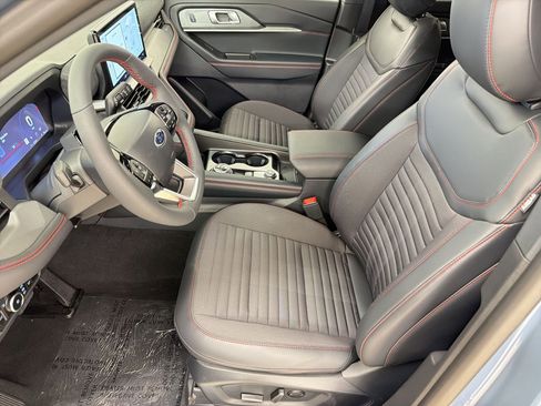 New 2026 Ford Explorer ST-Line RWD image 5