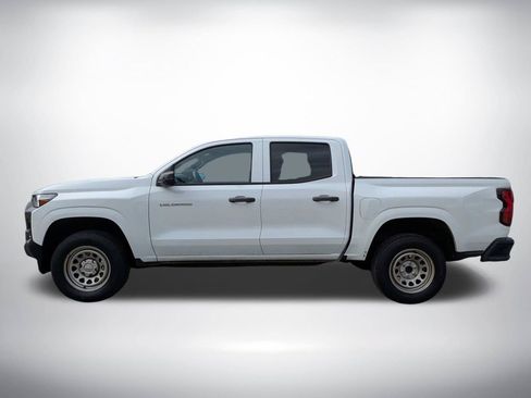 Used 2024 Chevrolet Colorado W/T RWD image 7