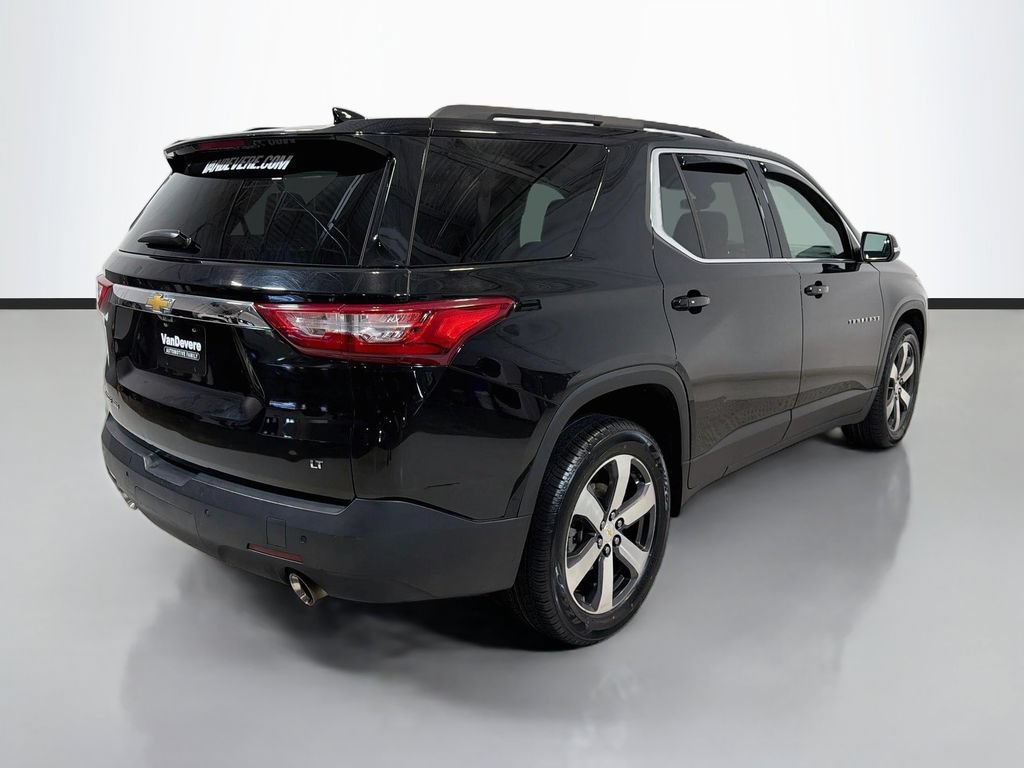Used 2021 Chevrolet Traverse LT w/ LT Premium Package AWD/4WD image 9