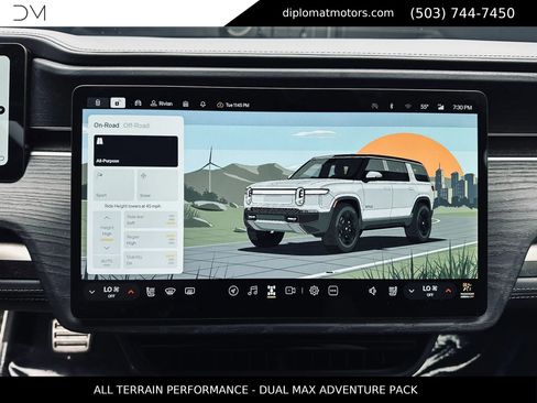 Used 2024 Rivian R1S Adventure AWD/4WD image 37