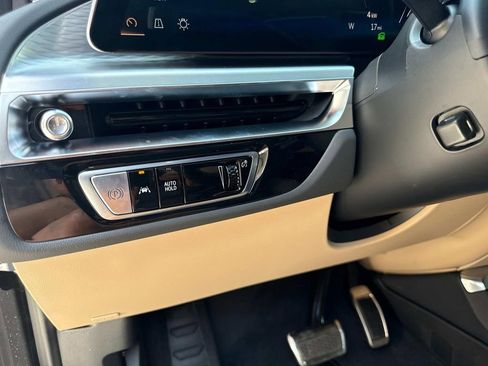 New 2025 Cadillac Lyriq Sport image 32