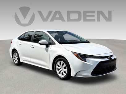 Used 2025 Toyota Corolla LE