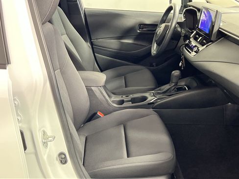 Used 2023 Toyota Corolla LE image 28