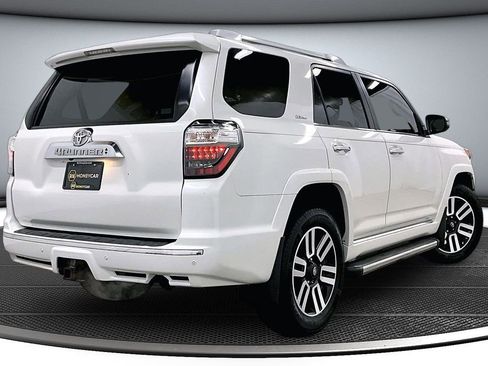 Used 2017 Toyota 4Runner Limited AWD/4WD image 6