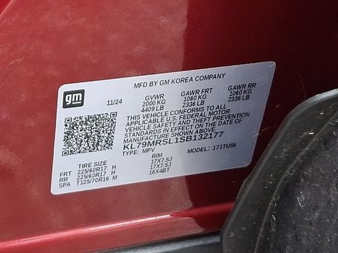 Used 2025 Chevrolet TrailBlazer LT AWD/4WD image 29