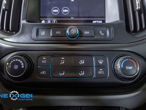 Used 2020 Chevrolet Colorado W/T w/ WT Convenience Package RWD image 20
