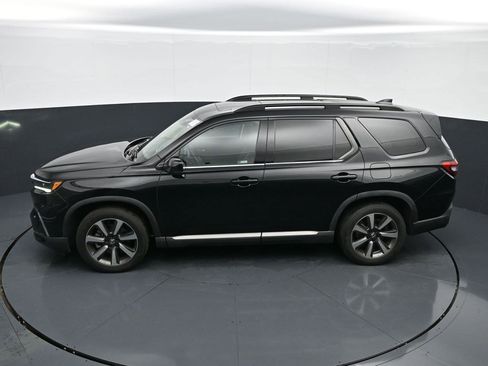 Used 2023 Honda Pilot Elite image 19