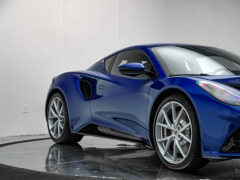 New 2025 Lotus Emira image 23